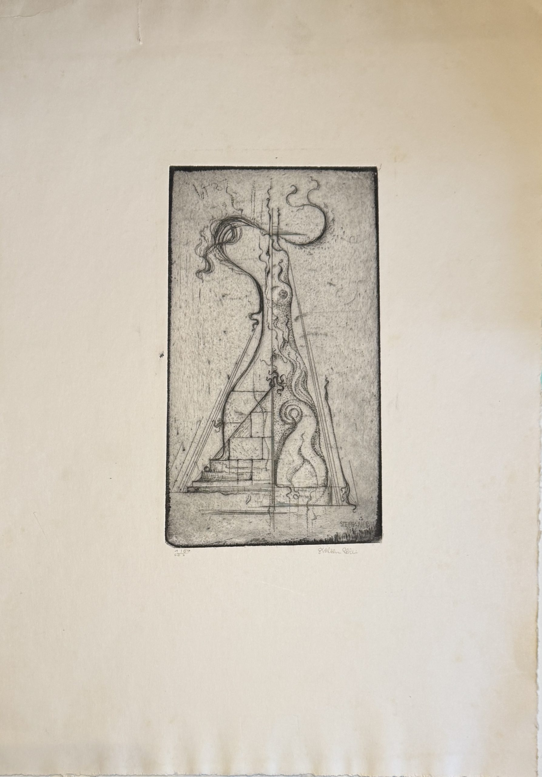 Stephan Pral – Gewundenes mit Sockel